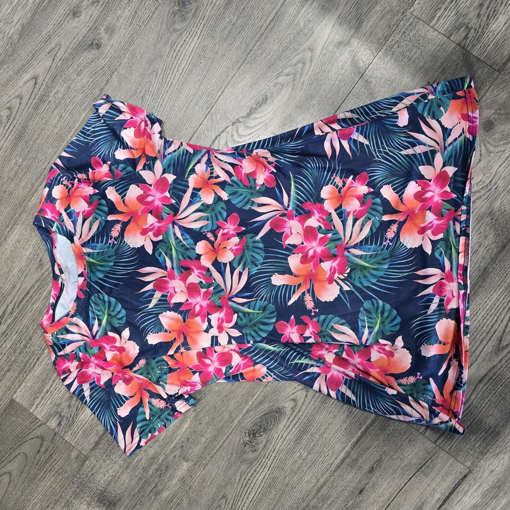 Floral Short Sleeve Women's Top